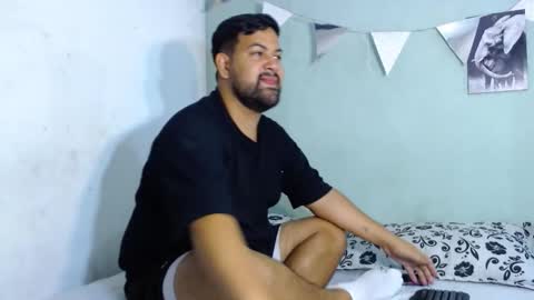 dantevitorio 873 online show from December 16, 11:26 am