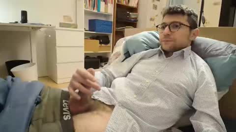 Snapshot of dantheman233 chatting on December 19, 3:19 pm Daniel online show from December 19, 3:19 pm