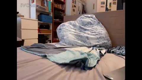 Snapshot of dantheman233 chatting on March 3, 3:18 pm Daniel online show from March 3, 3:18 pm