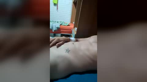 Snapshot of dany91camma chatting on June 26, 10:58 pm dany91camma online show from June 26, 10:58 pm