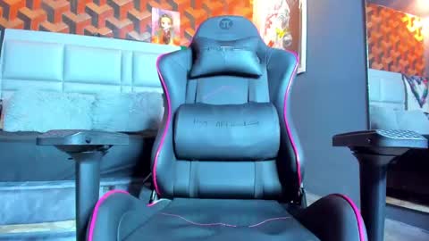 Dany online show from February 11, 3:40 pm