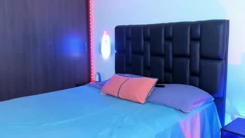 Snapshot of danyfitguy_ chatting on February 16, 1:38 pm danyfitguy_ online show from February 16, 1:38 pm