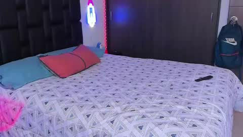 Snapshot of danyfitguy_ chatting on March 3, 1:53 pm danyfitguy_ online show from March 3, 1:53 pm