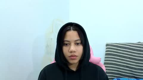 Snapshot of daphne985993 chatting on February 11, 5:45 am daphne985993 online show from February 11, 5:45 am