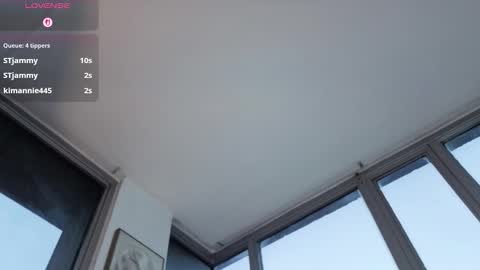 daphne_chers online show from March 8, 2:10 pm