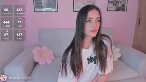 Snapshot of daphne_cooper1 chatting on February 20, 12:51 am daphne_cooper1 online show from February 20, 12:51 am