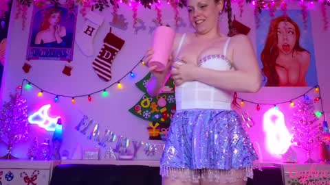 Snapshot of daphnemadison chatting on January 10, 8:48 pm Daphne Madison online show from January 10, 8:48 pm