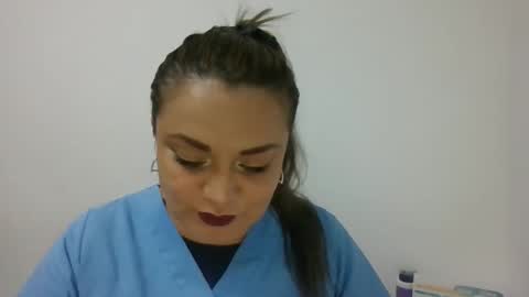 dapnne online show from December 5, 7:32 pm