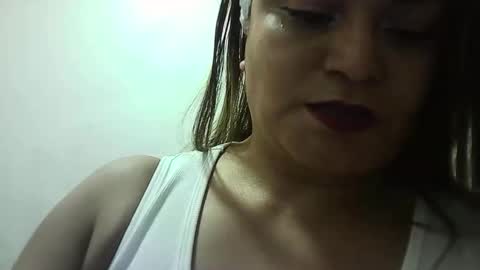 dapnne online show from March 4, 6:36 pm