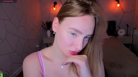 Daralex  online show from April 1, 1:41 pm