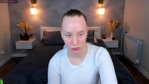 Daralex  online show from April 2, 9:18 am