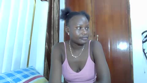 ESTHER online show from November 10, 7:57 pm