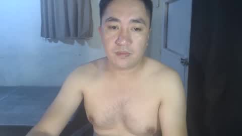 Snapshot of darby1992 chatting on February 22, 3:51 am Rob online show from February 22, 3:51 am