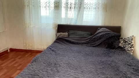 Alla online show from April 1, 1:41 pm