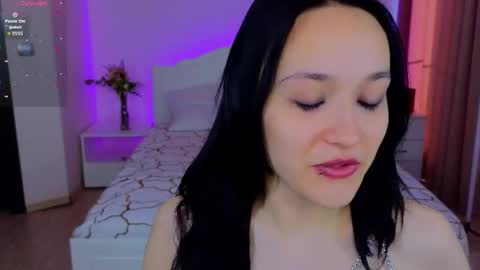 Darcy online show from May 6, 1:25 am