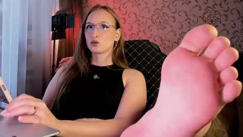 Darcy Siren online show from May 13, 10:01 am