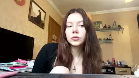 Snapshot of darcywilk chatting on February 14, 2:14 pm Alice online show from February 14, 2:14 pm