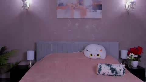 Snapshot of daria_j chatting on February 20, 4:20 am Daria J online show from February 20, 4:20 am