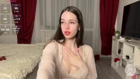 Snapshot of darina_night chatting on April 14, 9:21 pm Darina Night online show from April 14, 9:21 pm