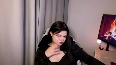 Snapshot of darina_wilsons chatting on October 28, 7:05 pm darina_wilsons online show from October 28, 7:05 pm