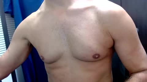 Snapshot of daringdee75 chatting on December 15, 11:47 am DaringDee75 online show from December 15, 11:47 am