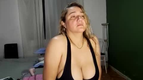 darius171987 online show from June 10, 7:46 pm