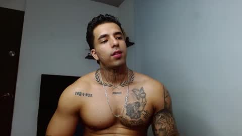 Darius Phoenix  online show from December 16, 8:14 pm