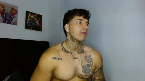 Darius Phoenix  online show from May 18, 5:41 pm