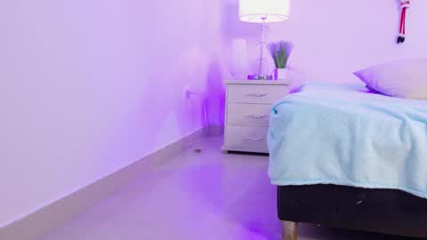 dark_angell77 online show from January 14, 11:16 am