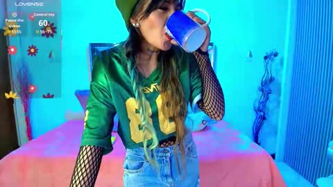 dark_dominika online show from January 8, 8:11 pm