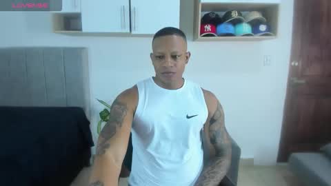 dark_dominion online show from October 26, 11:38 am