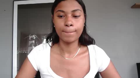 Snapshot of dark_enchantress_ chatting on January 11, 7:19 pm Sofia online show from January 11, 7:19 pm