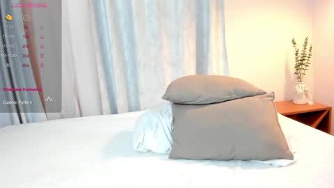 Snapshot of dark_fantasy9 chatting on March 26, 9:53 pm dark_fantasy9 online show from March 26, 9:53 pm