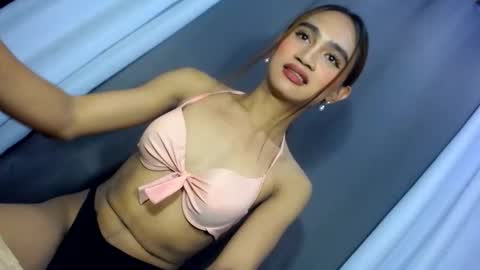 Snapshot of dark_hurohuro19 chatting on March 2, 6:25 am LIANNA online show from March 2, 6:25 am