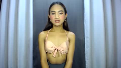 Snapshot of dark_hurohuro19 chatting on April 4, 4:33 am LIANNA online show from April 4, 4:33 am