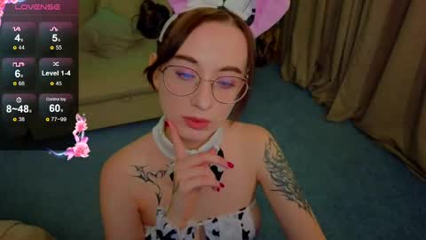 Lola online show from February 24, 8:27 am