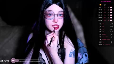 Snapshot of dark_lucious chatting on March 18, 4:43 pm Lucious Foijieh online show from March 18, 4:43 pm