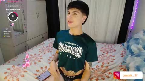 Snapshot of dark_lucky chatting on February 27, 2:44 am Juanito online show from February 27, 2:44 am