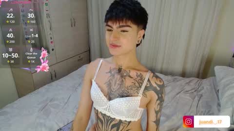 Snapshot of dark_lucky chatting on March 19, 3:10 am Juanito online show from March 19, 3:10 am