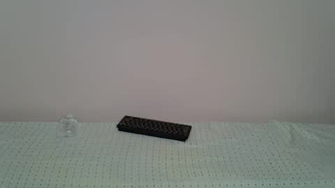 dark_petite_ online show from May 3, 6:47 pm