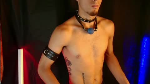 rosse online show from May 17, 3:04 am