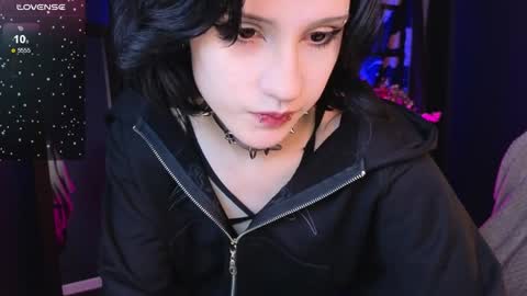 Vamp  online show from January 30, 11:55 pm