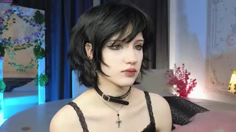 Vamp  online show from March 1, 12:23 pm