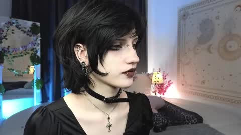 Vamp  online show from March 2, 10:35 am