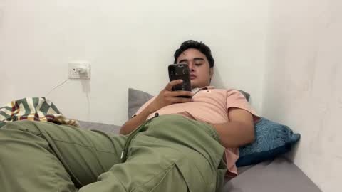 Snapshot of darkash10 chatting on February 6, 10:18 am darkash10 online show from February 6, 10:18 am