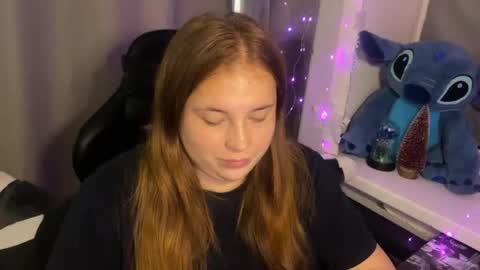 Snapshot of darkcharm1 chatting on November 19, 5:24 pm darkcharm1 online show from November 19, 5:24 pm