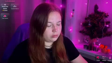 Snapshot of darkcharm1 chatting on January 8, 7:49 pm darkcharm1 online show from January 8, 7:49 pm