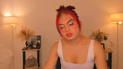 darkdesireslovely online show from February 1, 12:15 pm