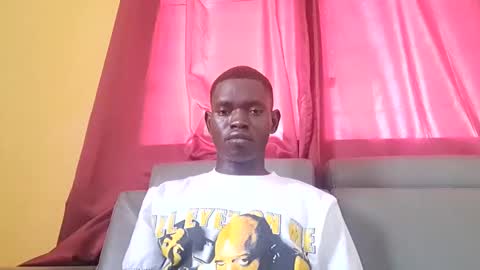 Snapshot of darkelite7 chatting on March 23, 11:36 am Dark Elite online show from March 23, 11:36 am