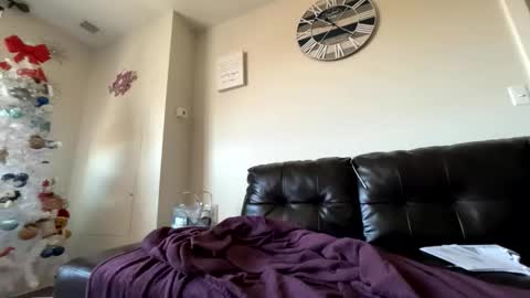 ScorpioKingX online show from March 24, 2:44 pm